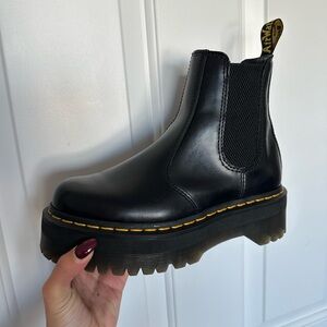 Authentic DOC MARTEN 2976 Quad
